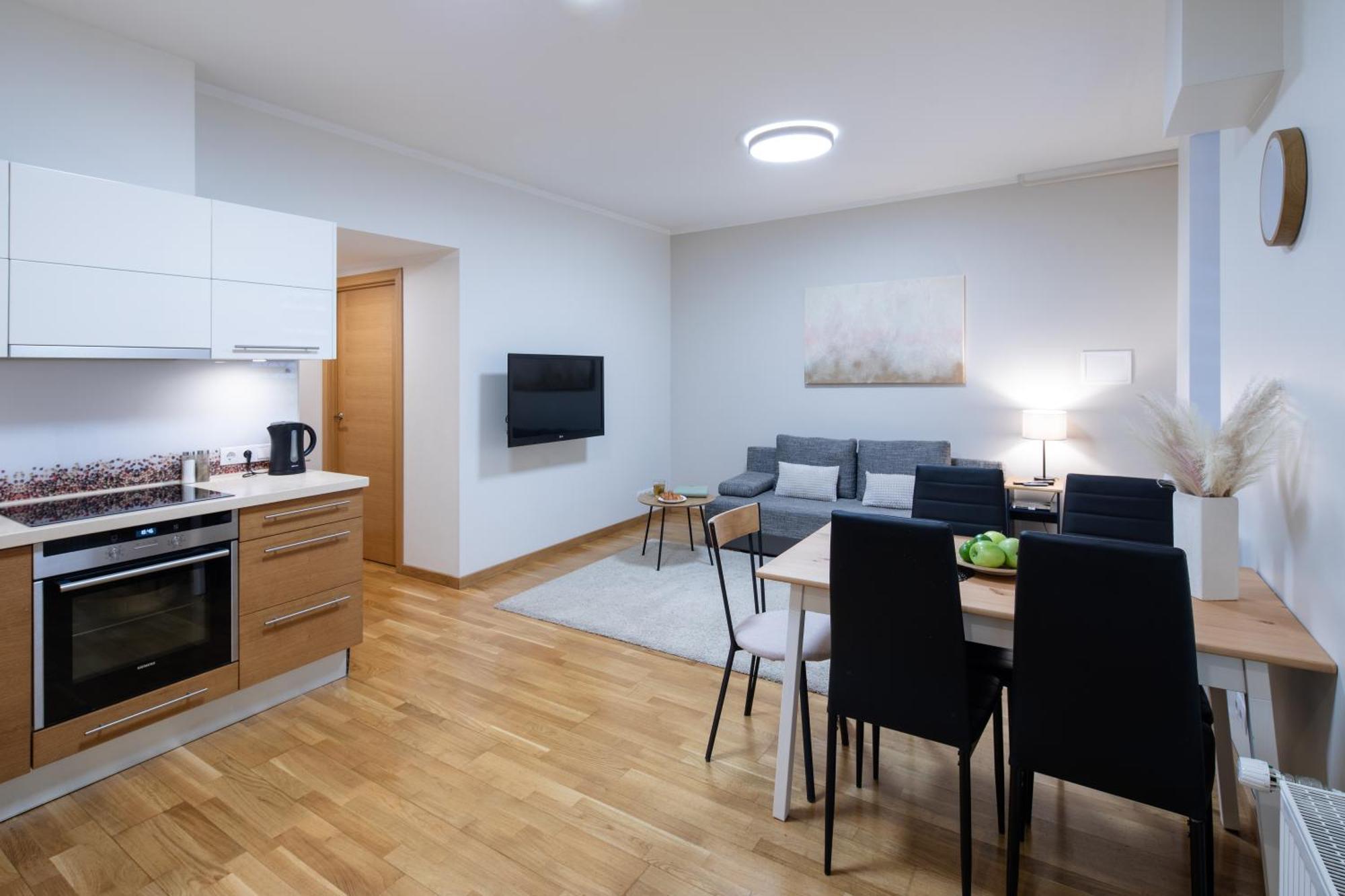 Riga Embassy Center Apartment With Parking Exterior photo